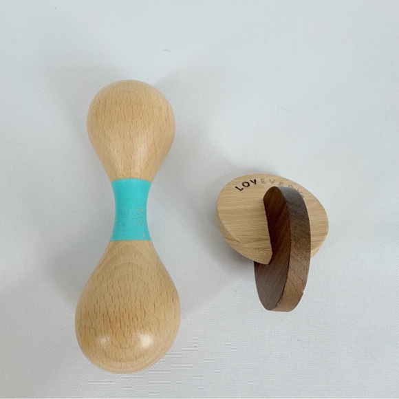 Lovevery Lot of 10 Peg Drop Sliding Ball Drop Rattle Wood Book Rainbow Ball - Picture 10 of 15